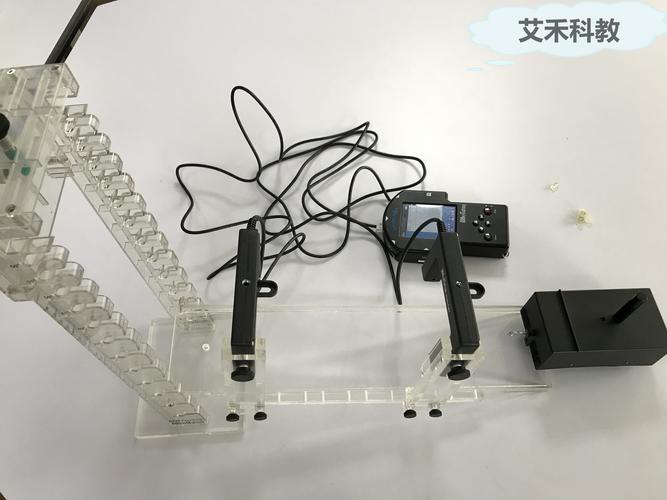 教育信息咨询服务;网页设计,制作;计算机软硬件,电子产品技术,计算机
